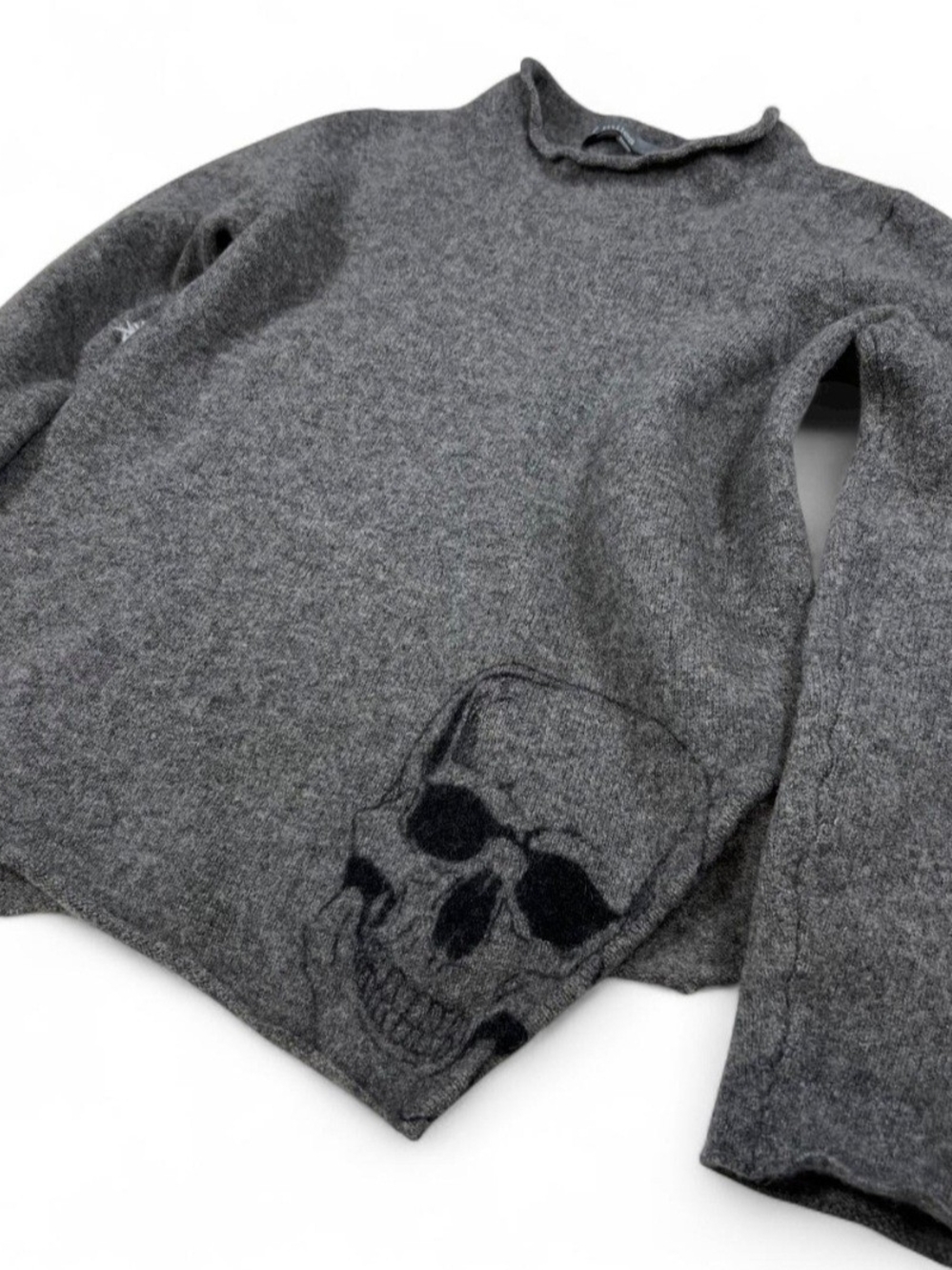 27 Miles Malibu 100% Luxury Cashmere Skull Sweater with Mock Neck XS